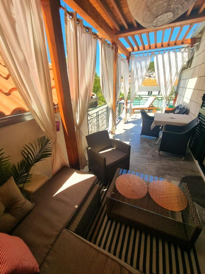 Lux Apartment Mare By The Sea & Beach Baška Voda Екстериор снимка